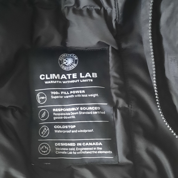 TNA Summit Parka - Picture 5 of 5